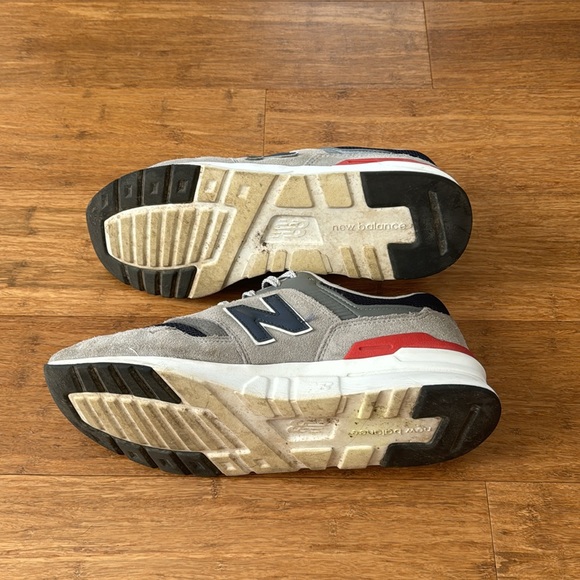 New Balance 997H Size 10.5 - Picture 3 of 4